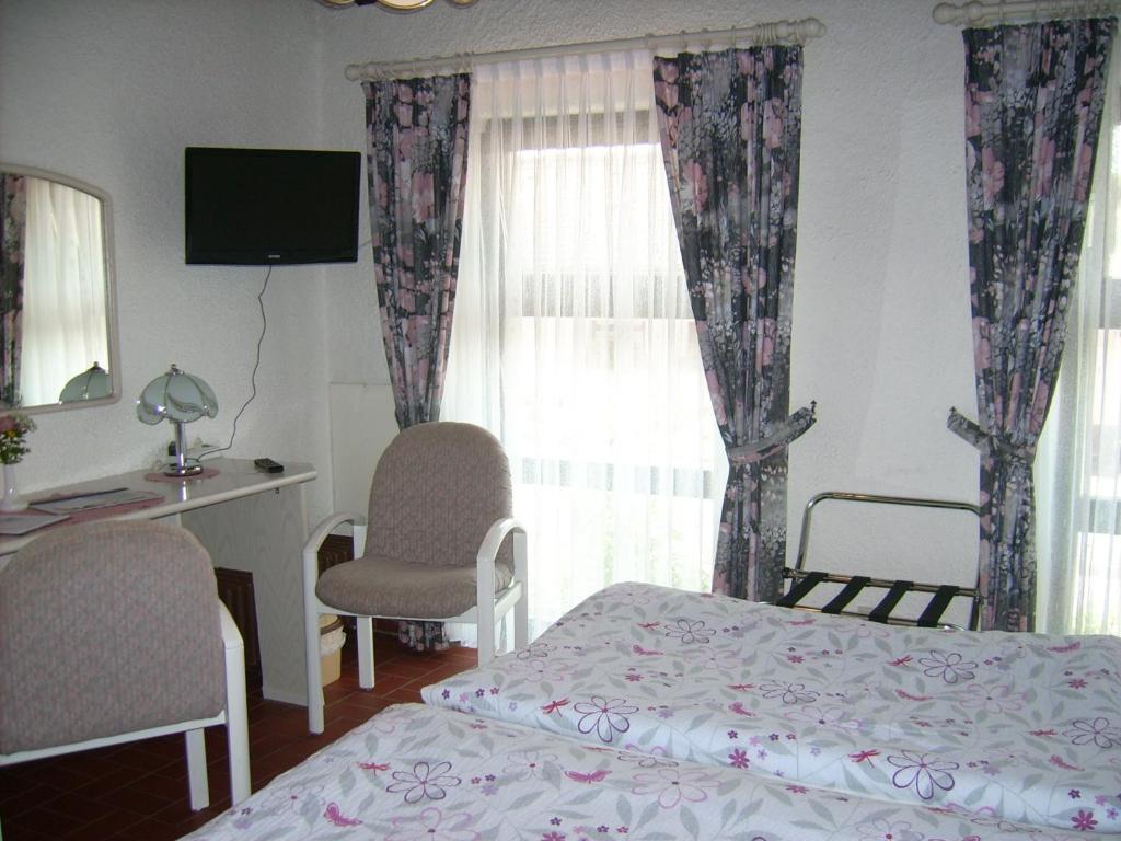 Gaestehaus Hochrhoenblick Schönau an der Brend Εξωτερικό φωτογραφία