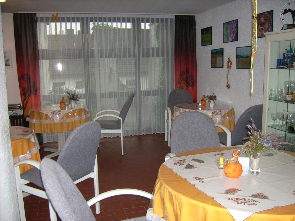 Gaestehaus Hochrhoenblick Schönau an der Brend Εξωτερικό φωτογραφία